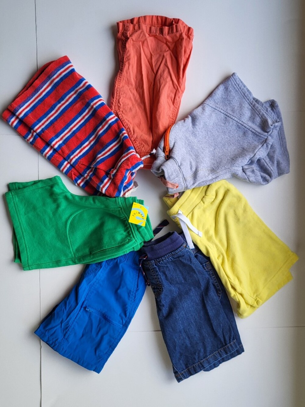 Bundle shorts size 6/7 - Picture 6 of 6